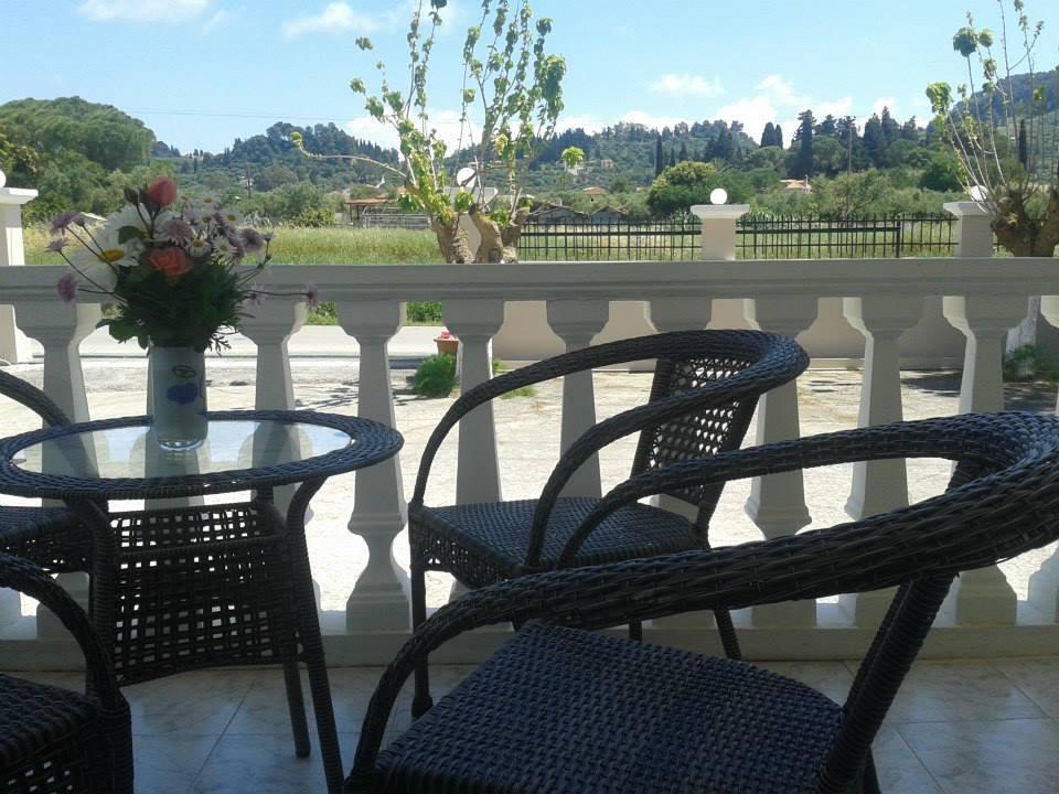 Rallou Rooms & Apartments Gaitani Bagian luar foto