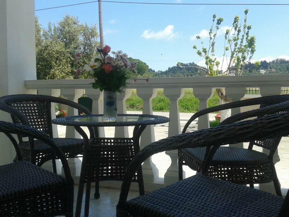 Rallou Rooms & Apartments Gaitani Bagian luar foto